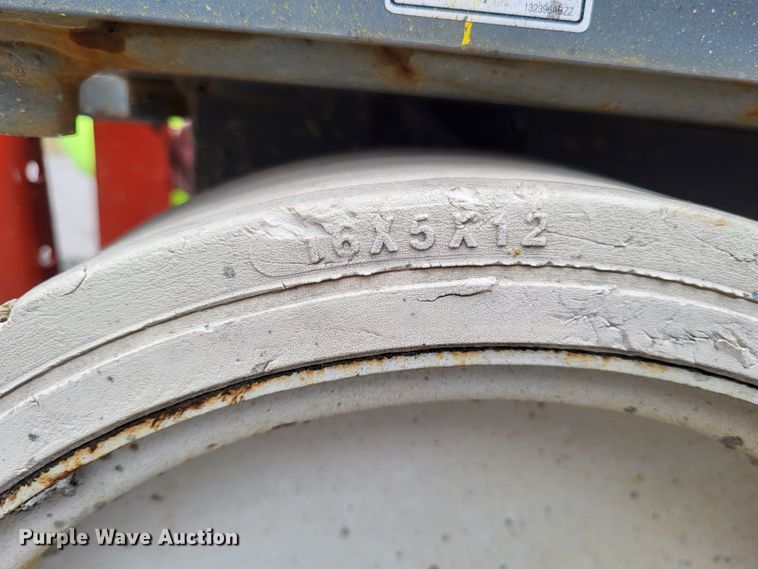 image for item DO3482 2017 Skyjack SJ3226  scissor lift