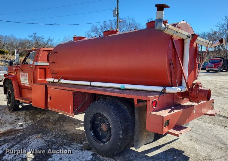 image for item DO3492 1980 Chevrolet 70  water truck