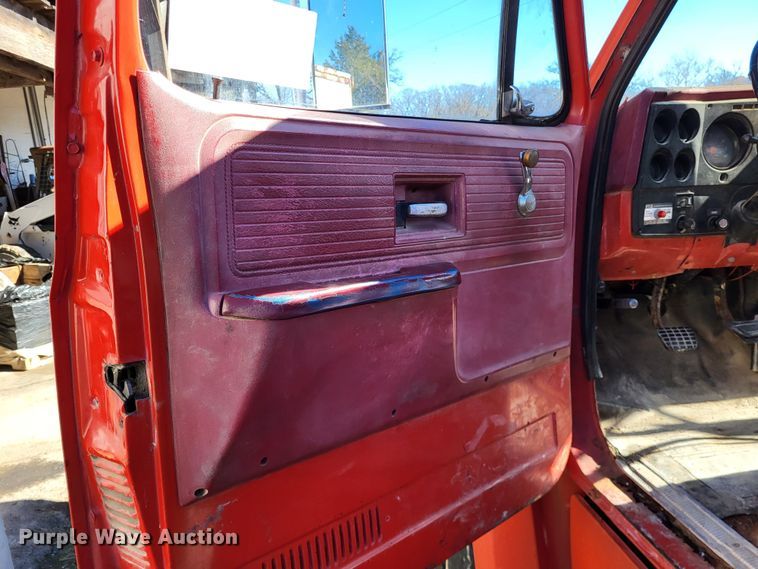 image for item DO3492 1980 Chevrolet 70  water truck