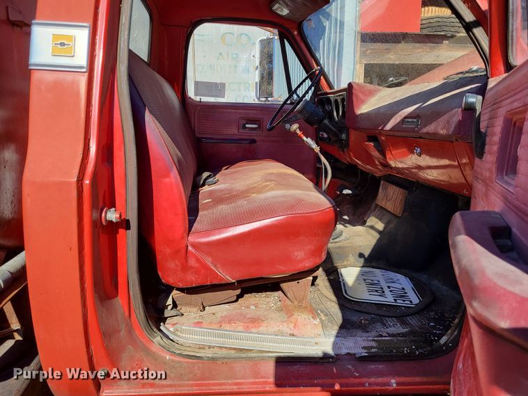 image for item DO3492 1980 Chevrolet 70  water truck