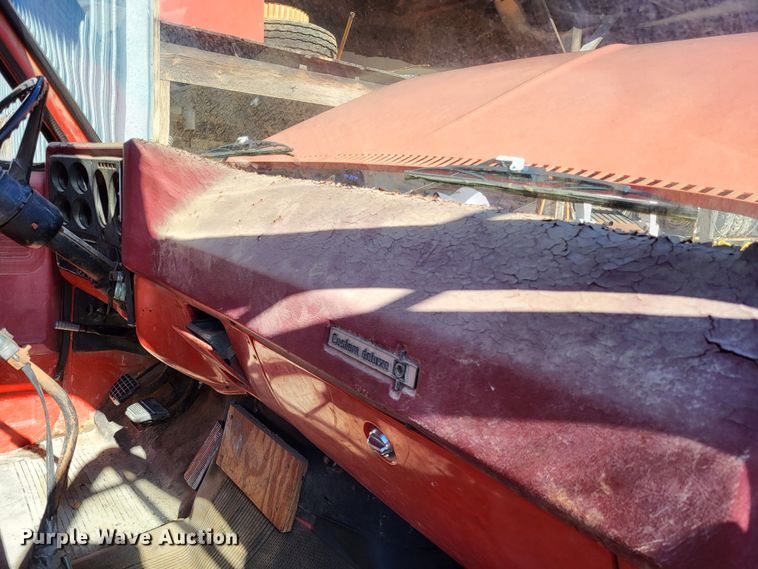 image for item DO3492 1980 Chevrolet 70  water truck