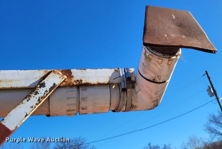 image for item DO3492 1980 Chevrolet 70  water truck