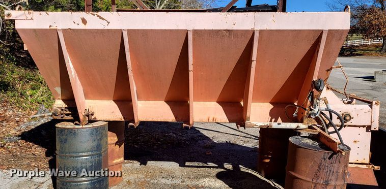 image for item DO3493 Swenson  spreader