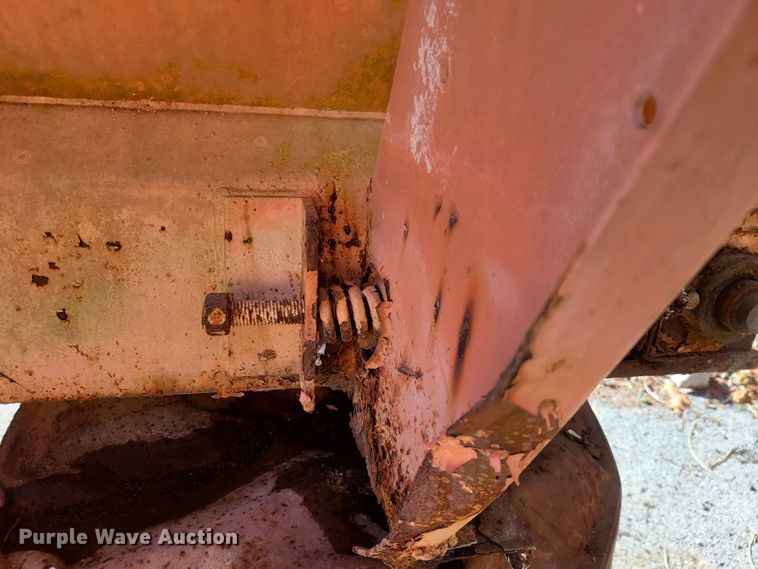 image for item DO3493 Swenson  spreader