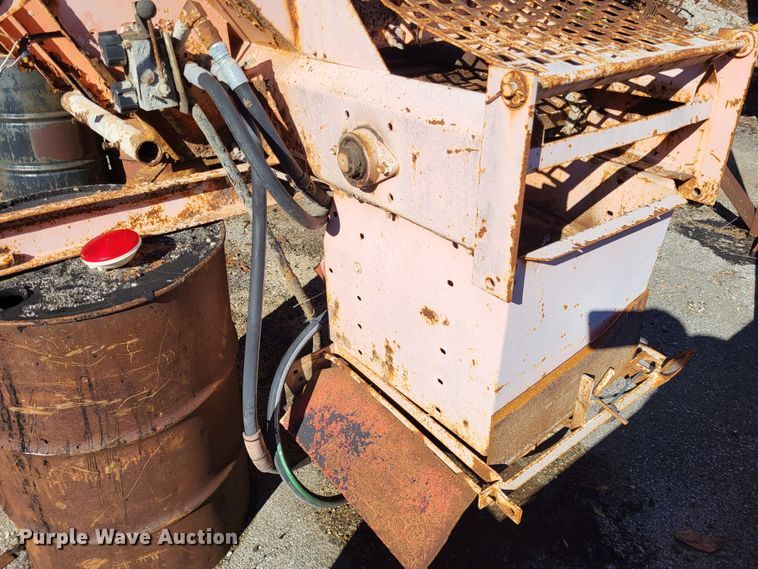 image for item DO3493 Swenson  spreader