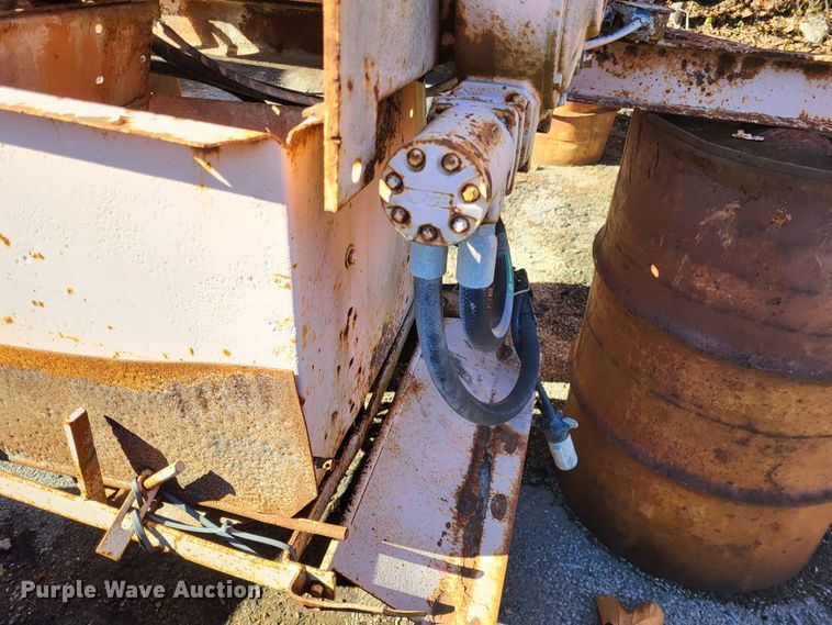 image for item DO3493 Swenson  spreader