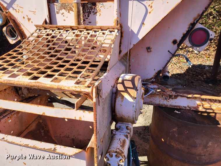 image for item DO3493 Swenson  spreader