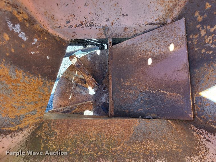 image for item DO3493 Swenson  spreader