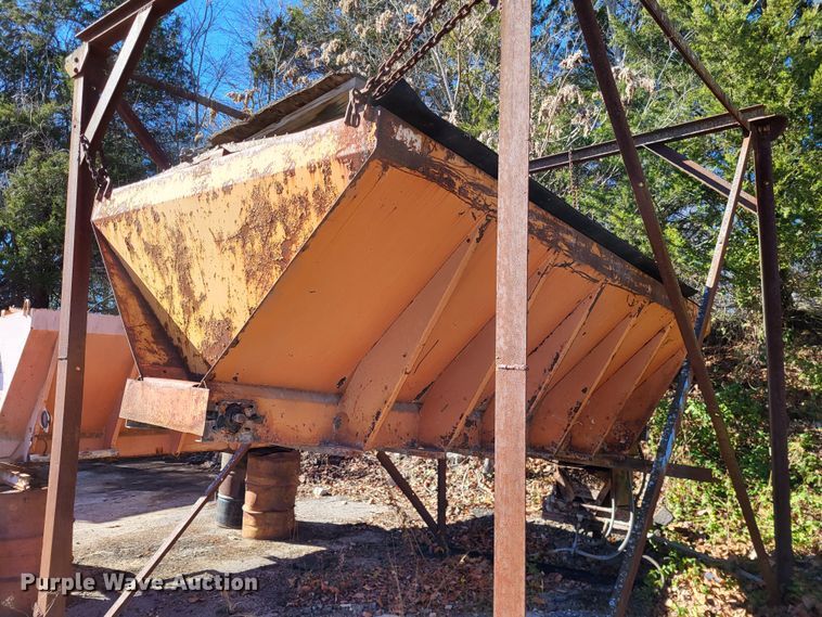 image for item DO3494 Swenson  spreader