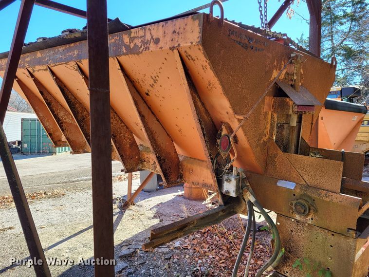 image for item DO3494 Swenson  spreader