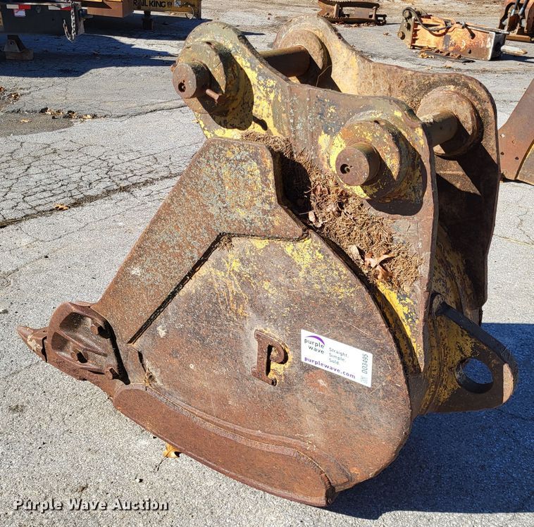 image for item DO3495 24"W excavator bucket