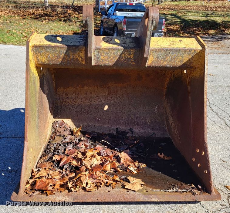 image for item DO3496 Esco  60"W excavator bucket