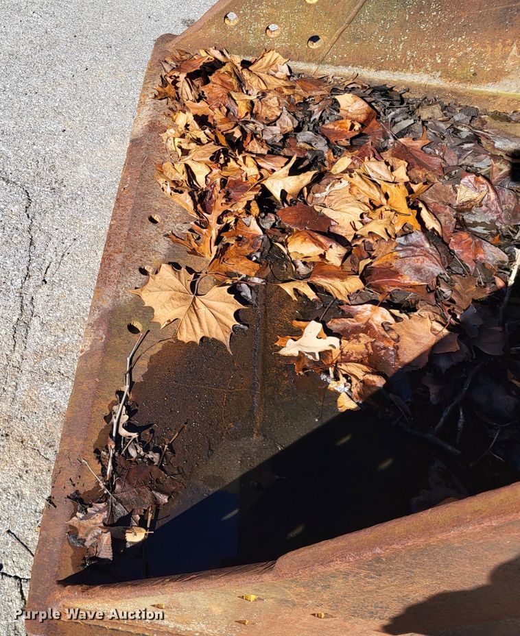 image for item DO3496 Esco  60"W excavator bucket