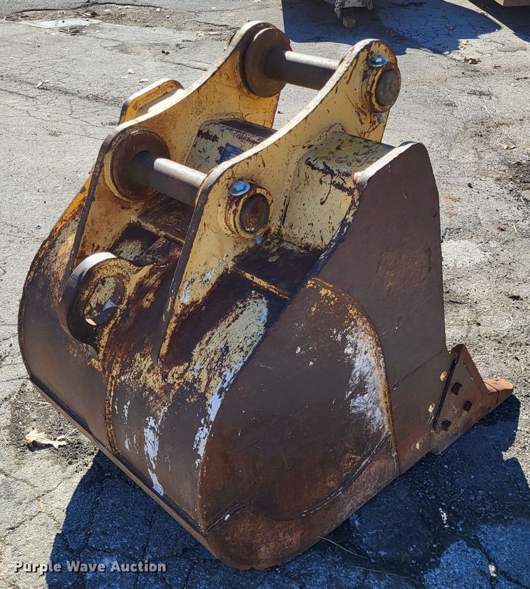 image for item DO3497 Gannon  35"W excavator bucket
