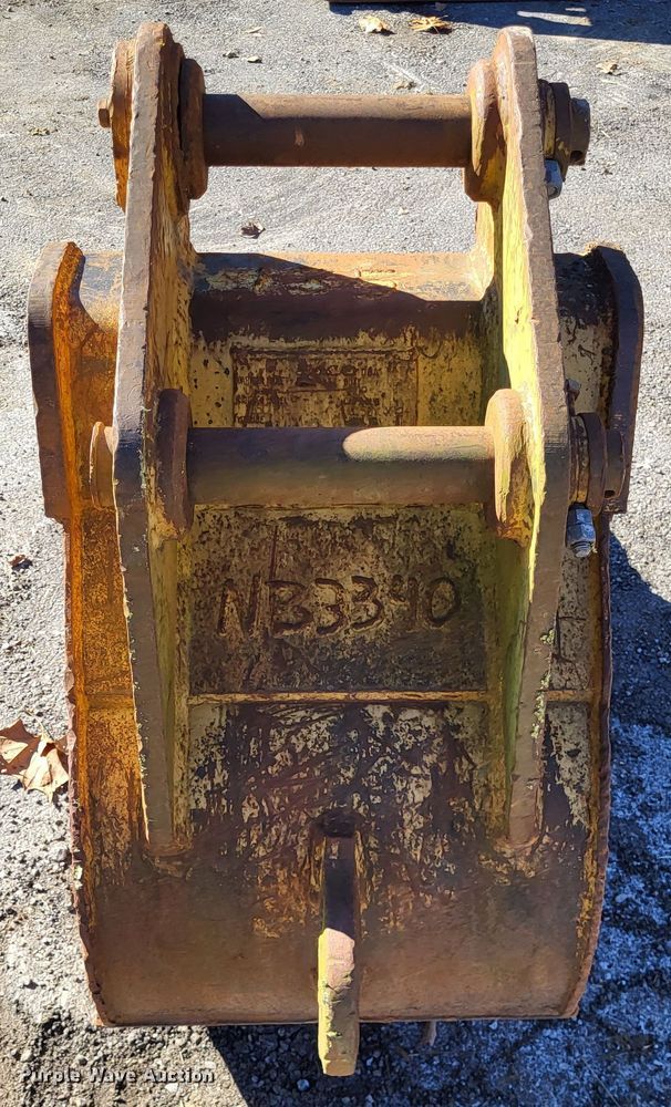 image for item DO3498 Esco 35C RTS  excavator bucket