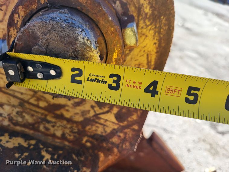 image for item DO3498 Esco 35C RTS  excavator bucket