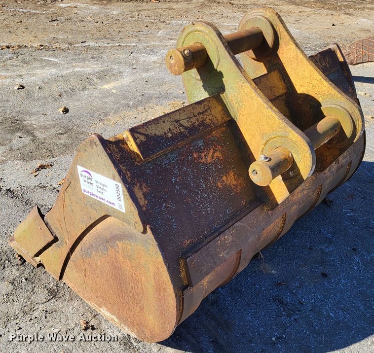 image for item DO3500 60"W excavator bucket