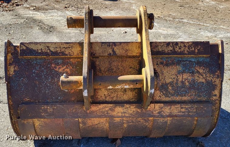 image for item DO3500 60"W excavator bucket