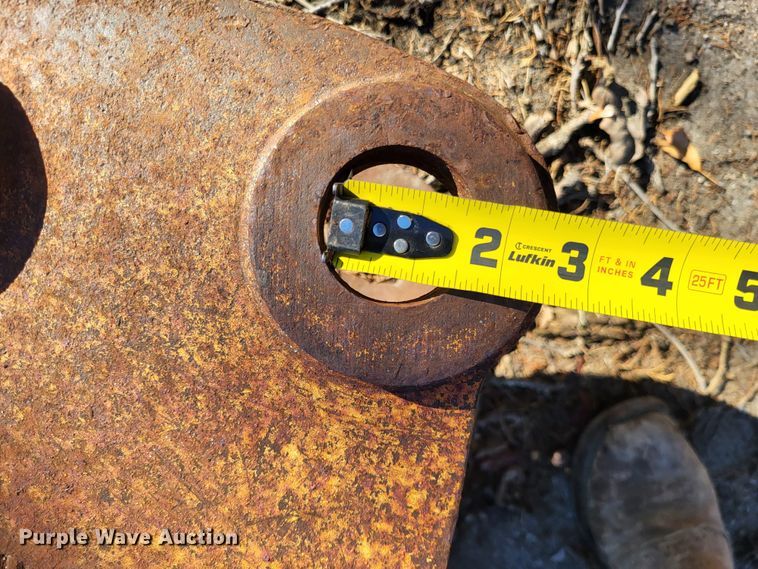 image for item DO3503 12"W backhoe bucket