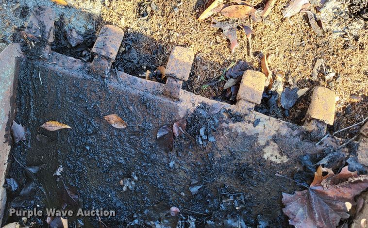 image for item DO3504 34"W backhoe bucket