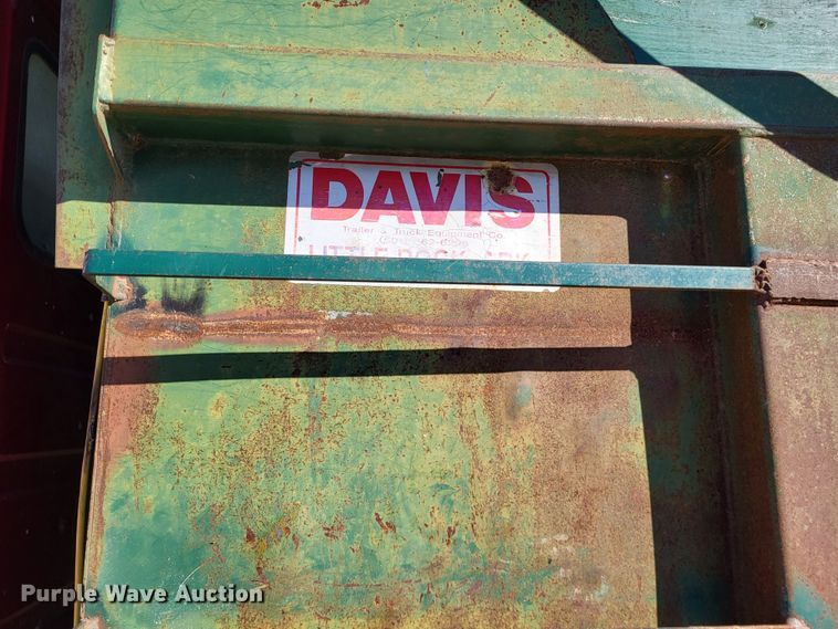 image for item DO3508 2000 Freightliner FL80  dump truck