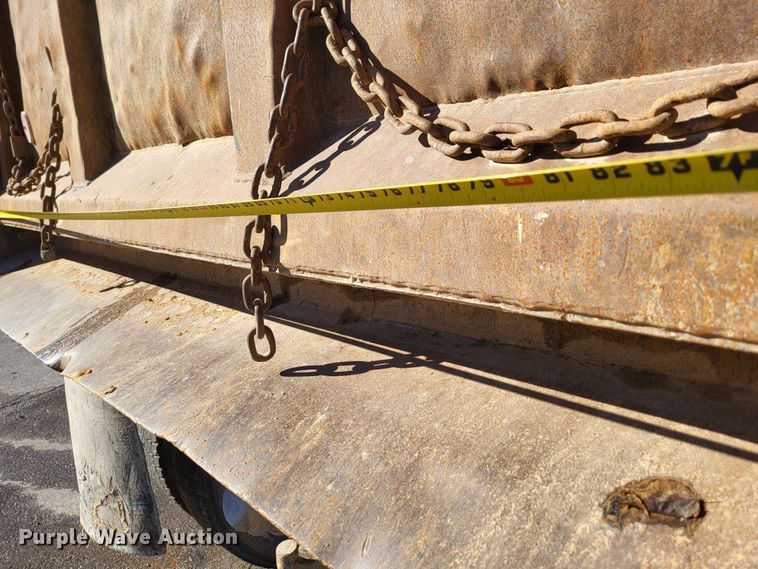 image for item DO3508 2000 Freightliner FL80  dump truck