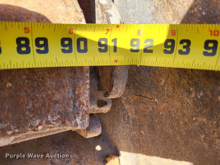 image for item DO3508 2000 Freightliner FL80  dump truck