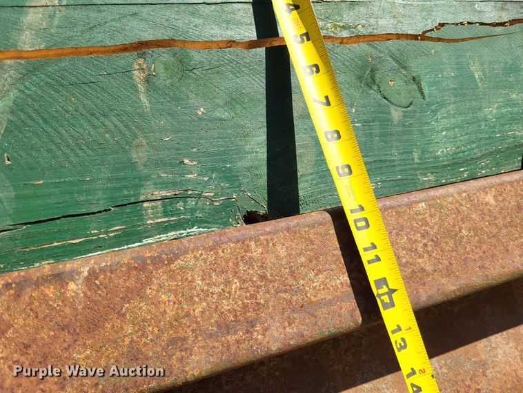 image for item DO3508 2000 Freightliner FL80  dump truck