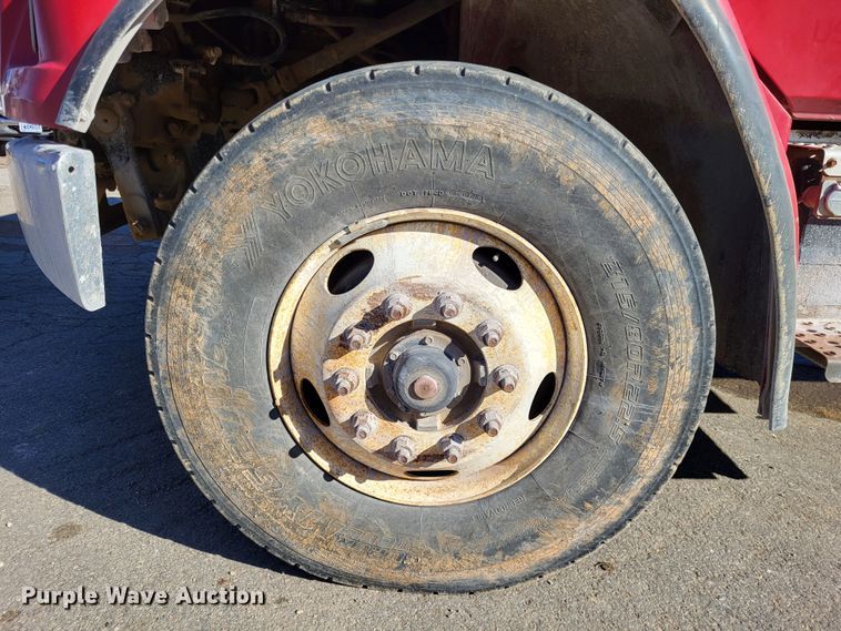 image for item DO3508 2000 Freightliner FL80  dump truck