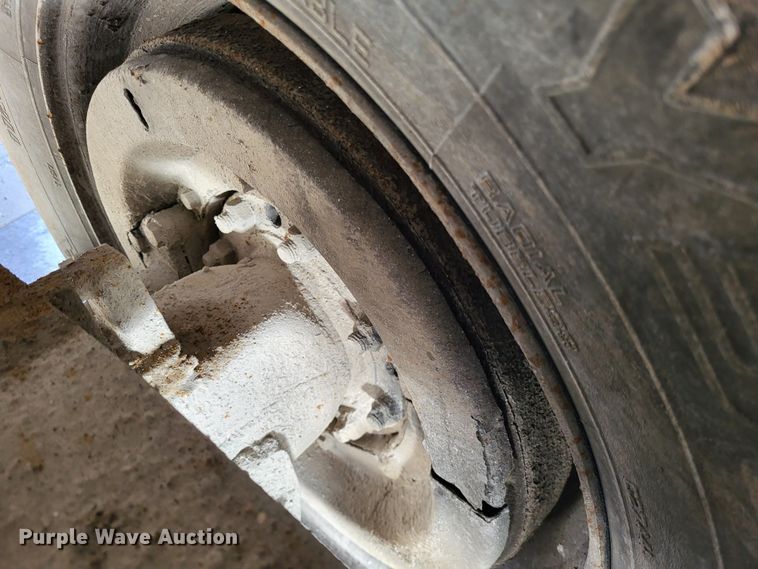 image for item DO3508 2000 Freightliner FL80  dump truck