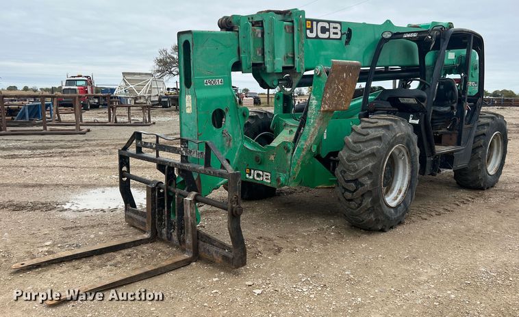 image for item DO8867 2012 JCB 510-56  telehandler
