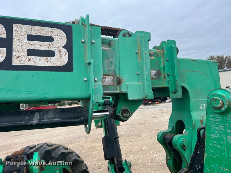 image for item DO8867 2012 JCB 510-56  telehandler