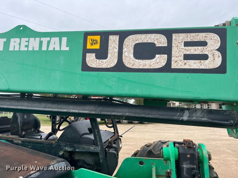 image for item DO8867 2012 JCB 510-56  telehandler
