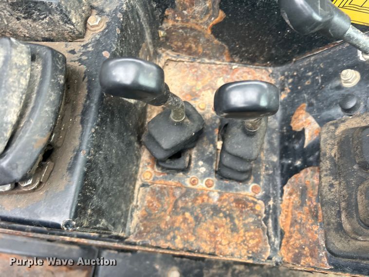 image for item DO8867 2012 JCB 510-56  telehandler