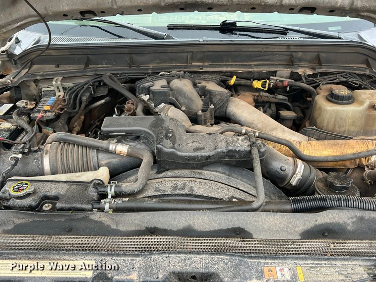 image for item DO8869 2014 Ford F550 Super Duty  truck cab and chassis