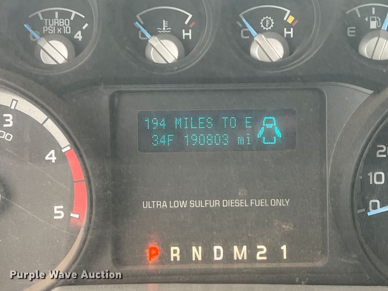 image for item DO8871 2014 Ford F550 Super Duty  bucket truck