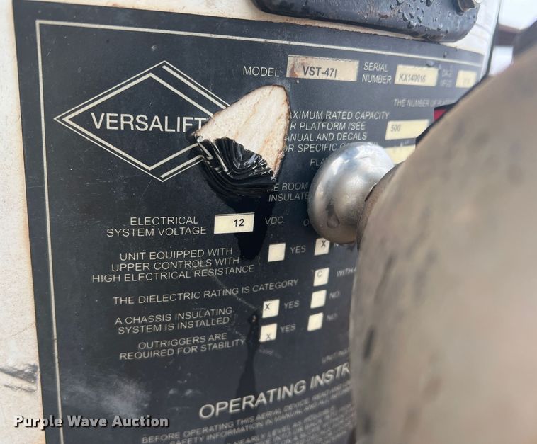 image for item DO8871 2014 Ford F550 Super Duty  bucket truck