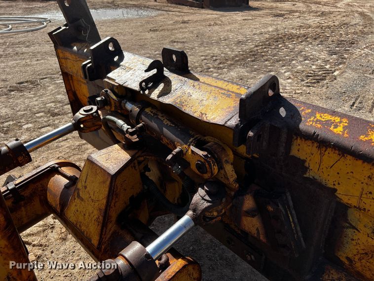 image for item DO8888 1975 International TD8E  dozer