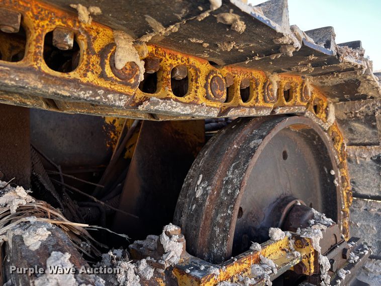 image for item DO8888 1975 International TD8E  dozer