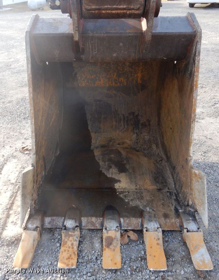 image for item DP0436 2005 Link Belt 330LX  excavator