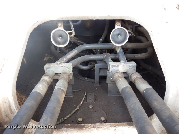 image for item DP0436 2005 Link Belt 330LX  excavator