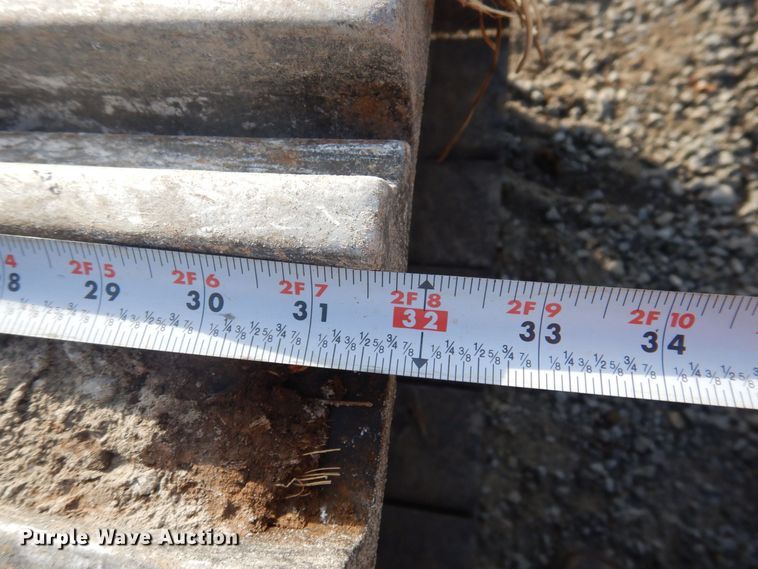 image for item DP0436 2005 Link Belt 330LX  excavator