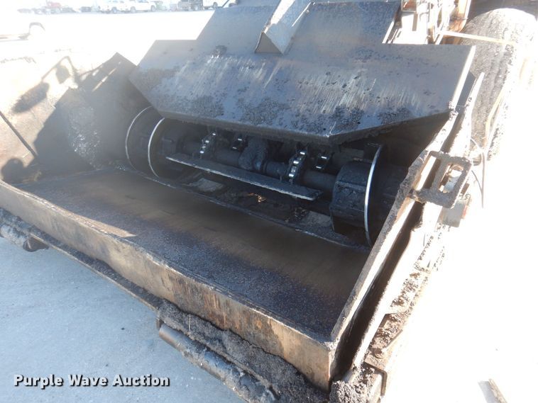 image for item DP0439 1999 Roadtec SB2500B  shuttle buggy material transfer vehicle