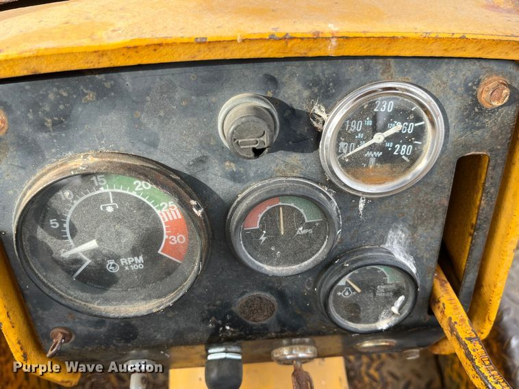 image for item DP0451 1978 John Deere 350C  dozer