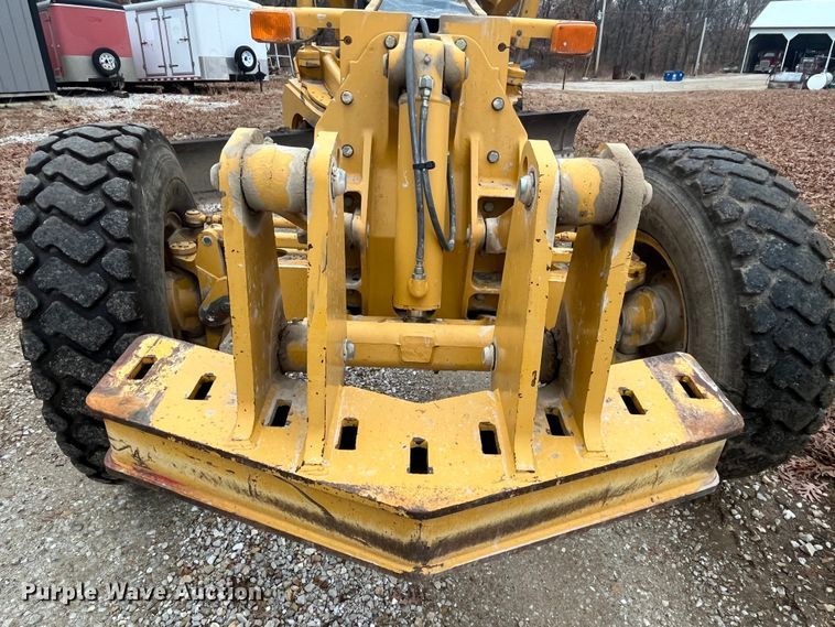 image for item DP0453 2002 John Deere 770CH Series II  motor grader