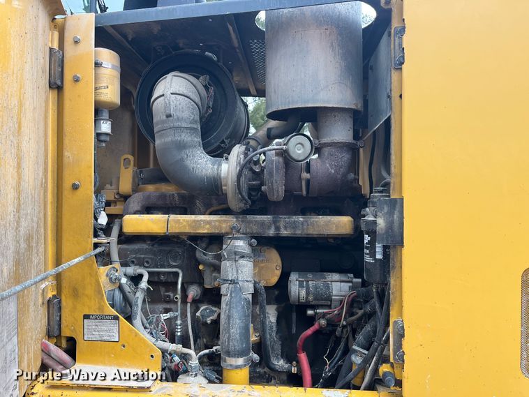 image for item DP0453 2002 John Deere 770CH Series II  motor grader