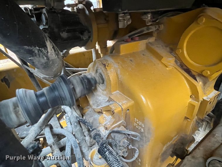 image for item DP0453 2002 John Deere 770CH Series II  motor grader