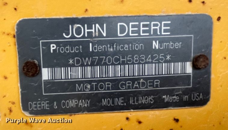 image for item DP0453 2002 John Deere 770CH Series II  motor grader