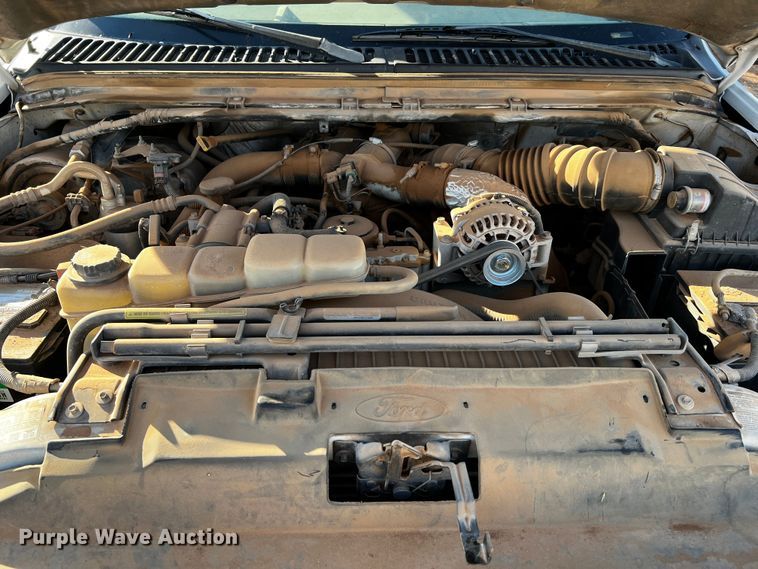 image for item DQ1889 2000 Ford F350 Super Duty  bucket truck