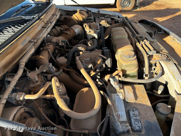 image for item DQ1889 2000 Ford F350 Super Duty  bucket truck